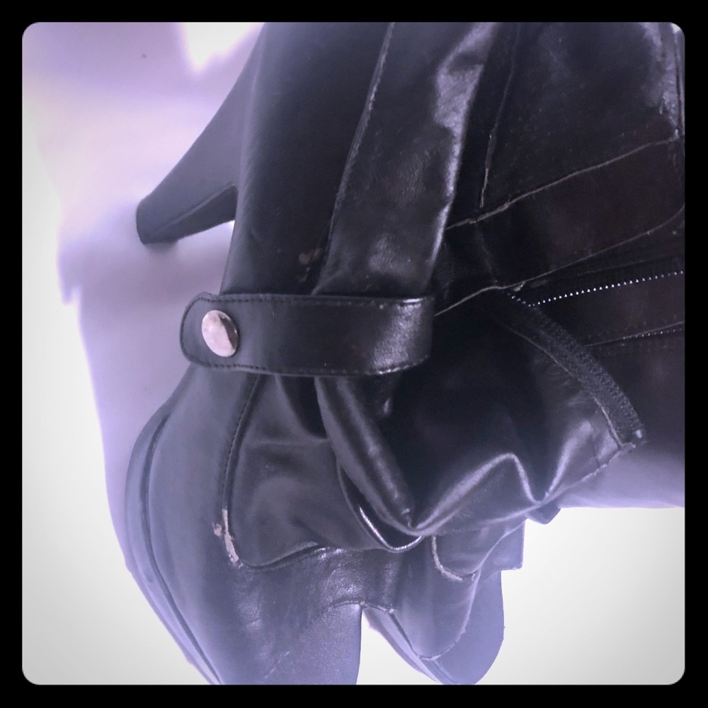 Women’s black heels size 7 1/2